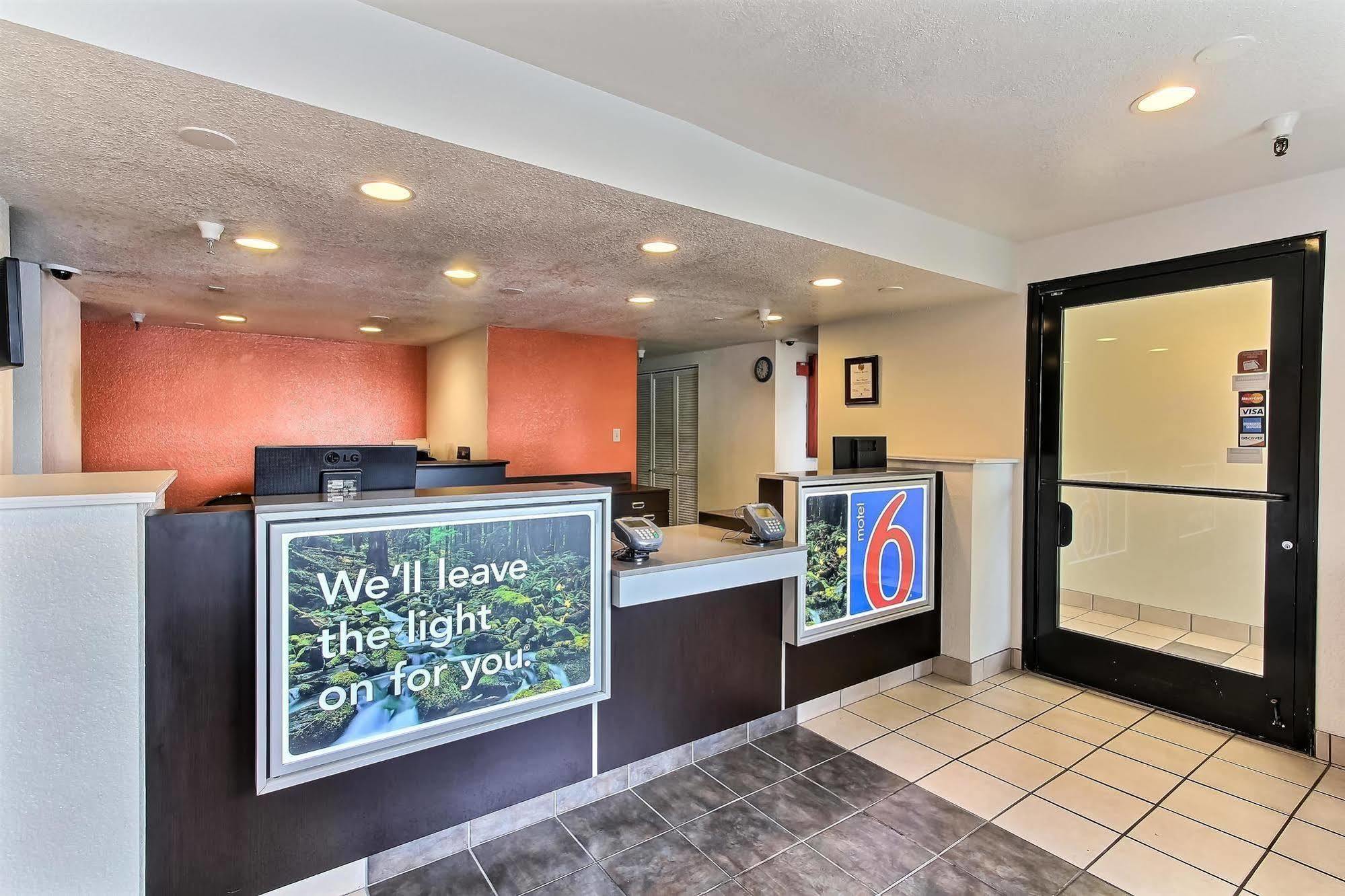 Motel 6-Watsonville, Ca - Monterey Area Exteriör bild