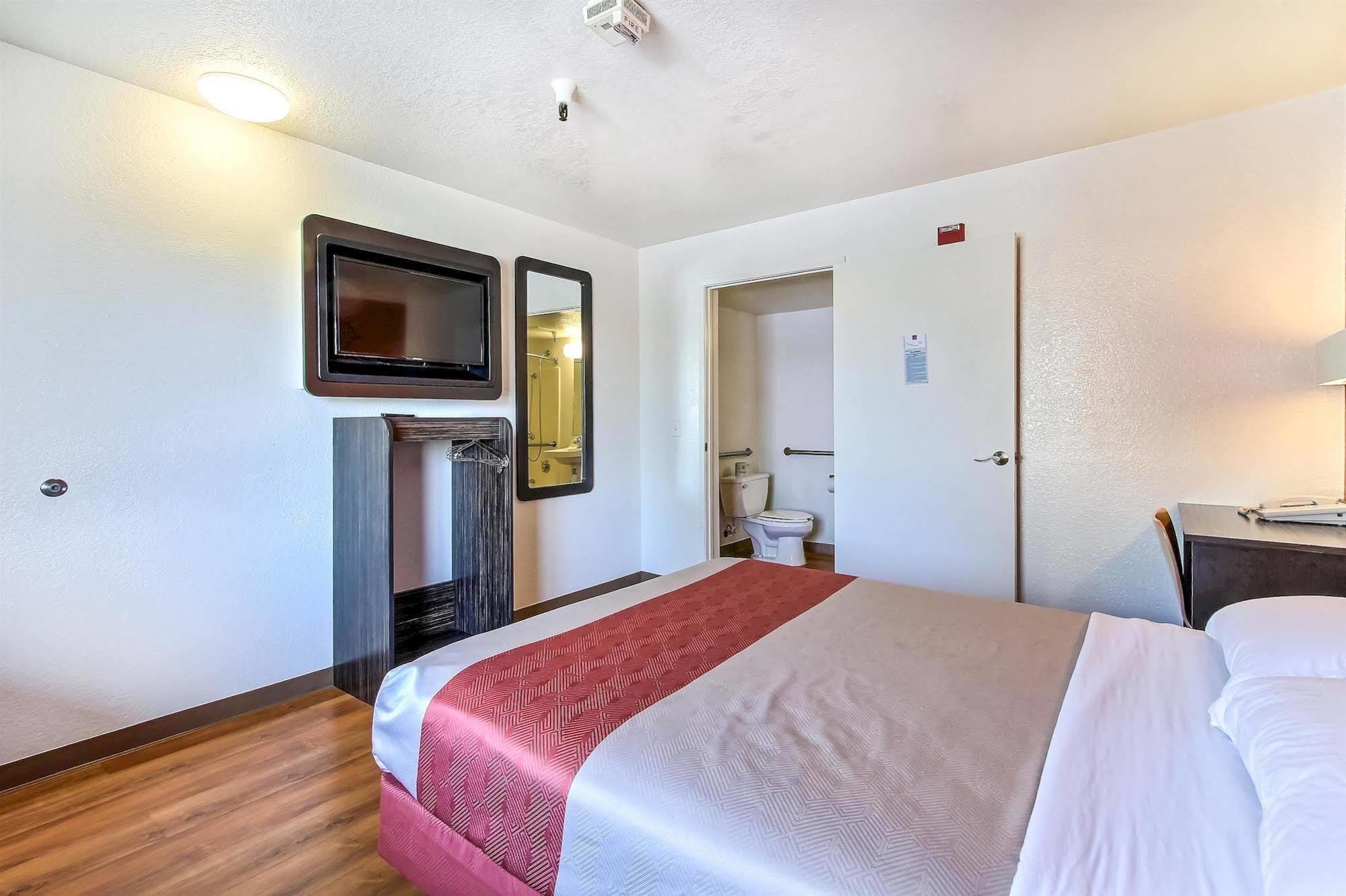 Motel 6-Watsonville, Ca - Monterey Area Exteriör bild