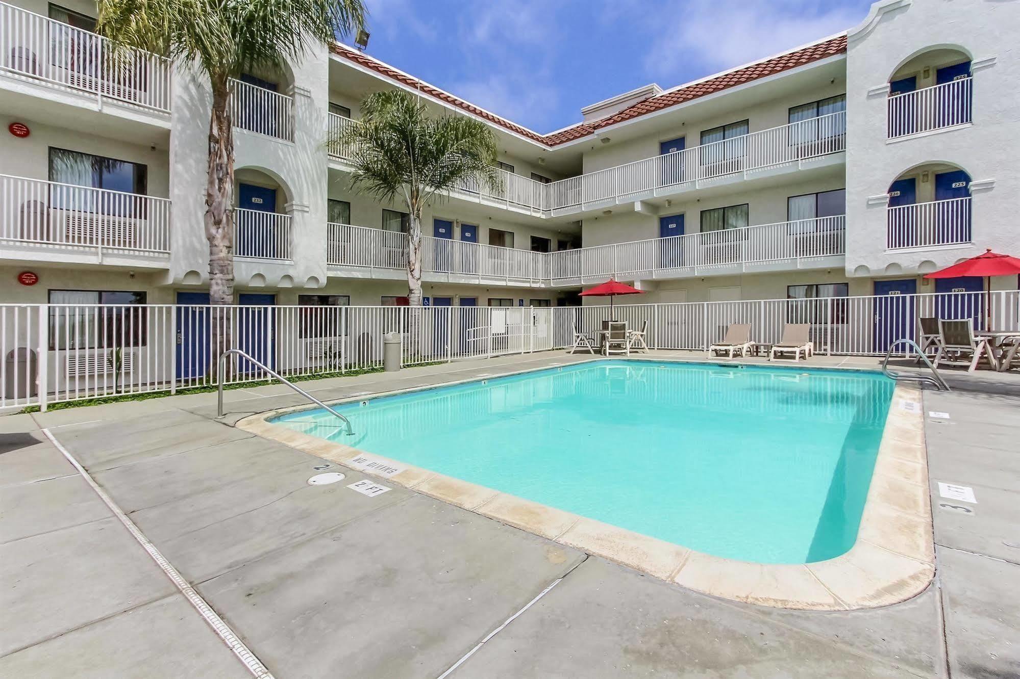 Motel 6-Watsonville, Ca - Monterey Area Exteriör bild